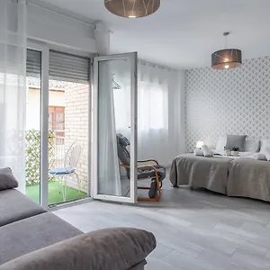 Apartamento Tuguest Santa Paula Iii, Granada
